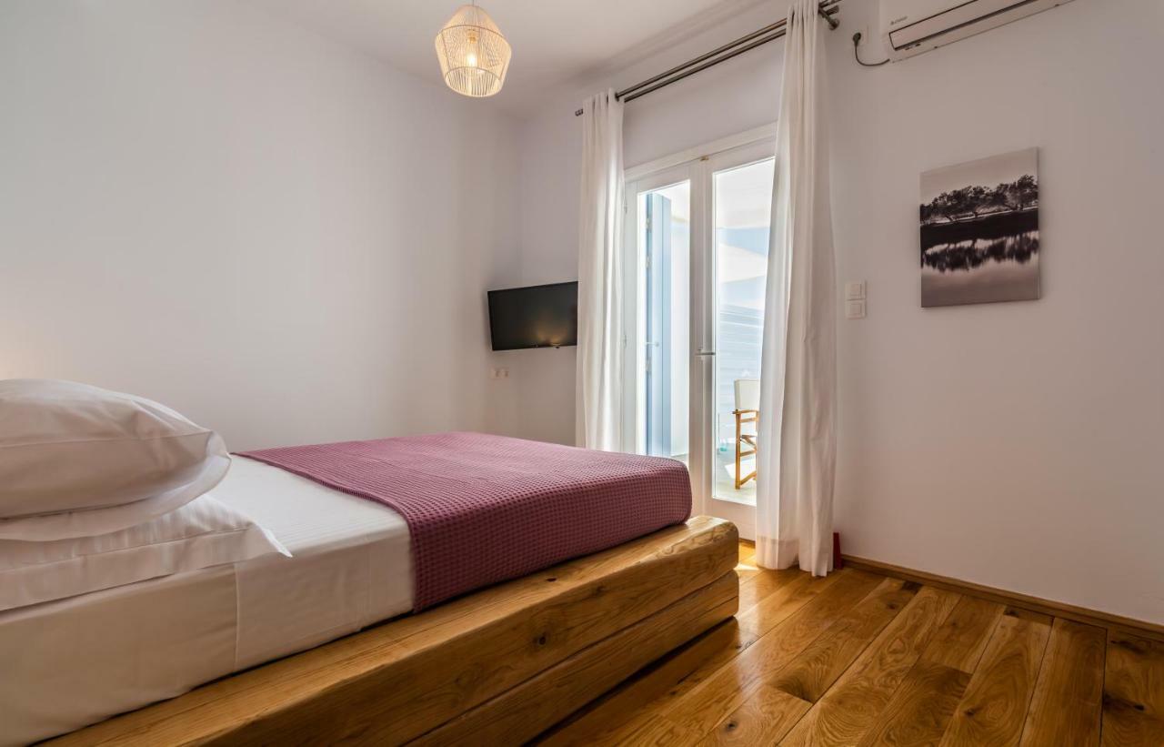 Milesian Suites Adamantas  Bagian luar foto